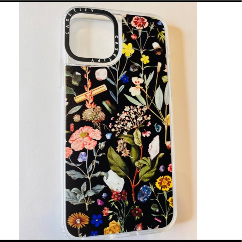 Casetify IPhone 11 Pro Clear/Black Flower Case